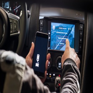 Global In Vehicle Infotainment Market  Global In Vehicle Infotainment Market